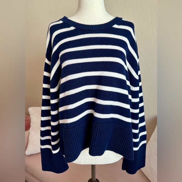 GAP Sweater Navy Blue & White Striped 100% Cotton Boxy Semi Cropped Women’s Sz S - Picture 1 of 10